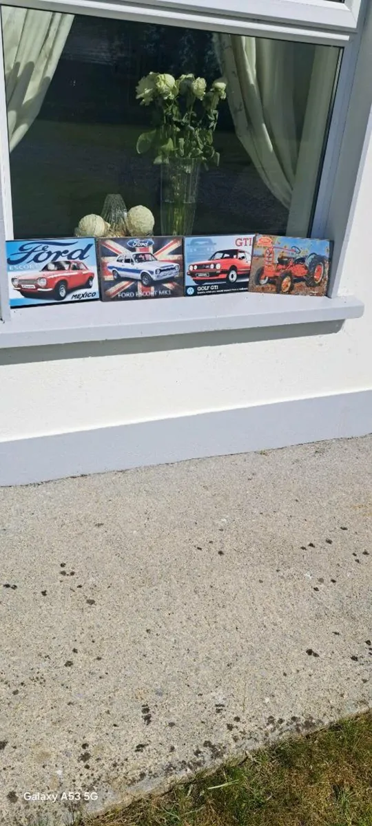 All signs  €12 each - Image 1