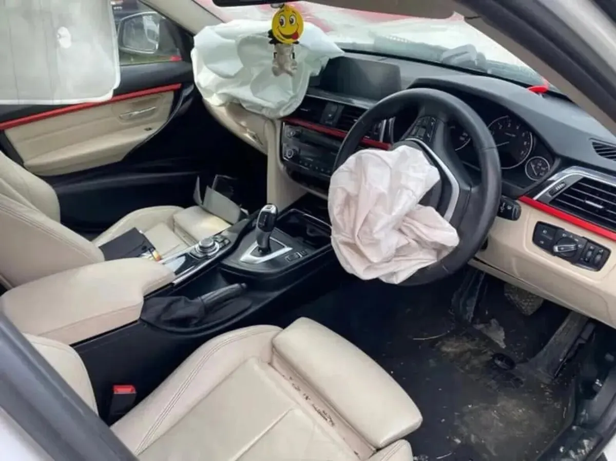2016 Bmw 318i Sport Automatic no claim - Image 4