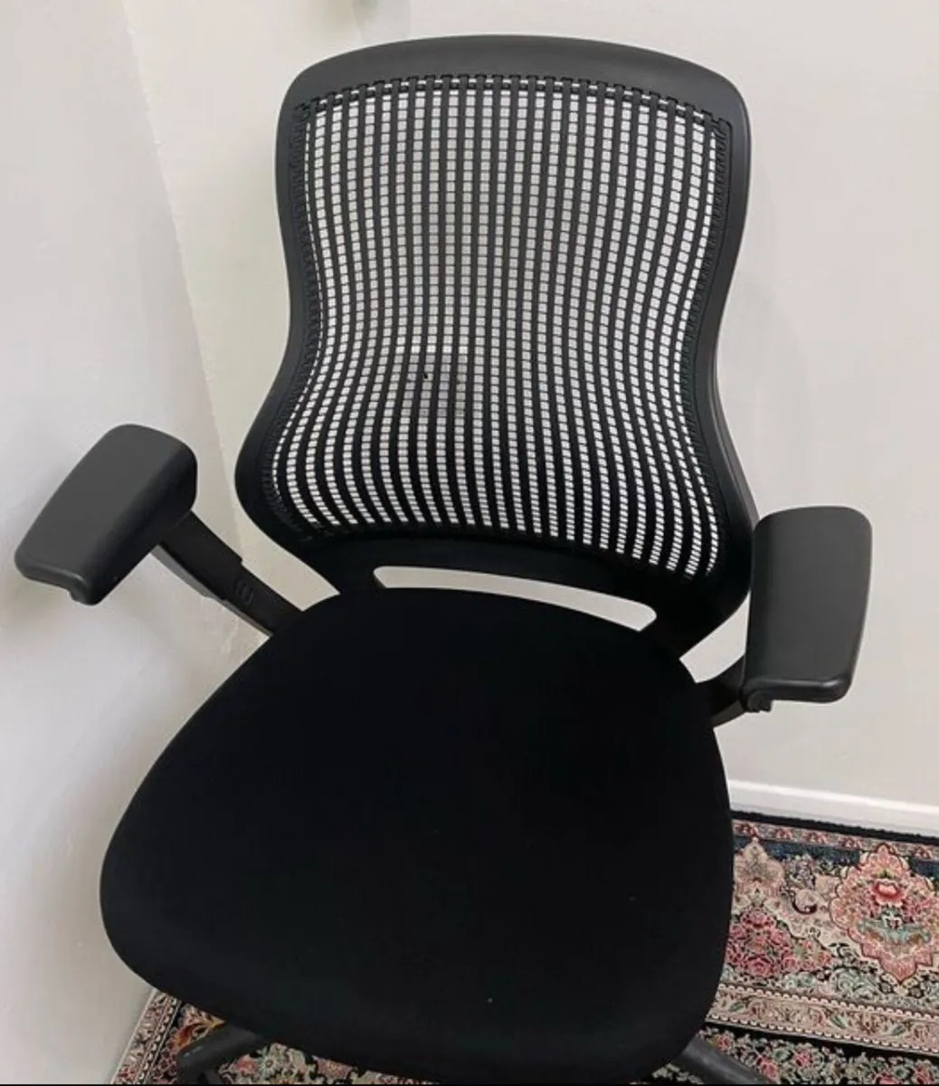 Knoll Regeneration Office Chair - Image 3