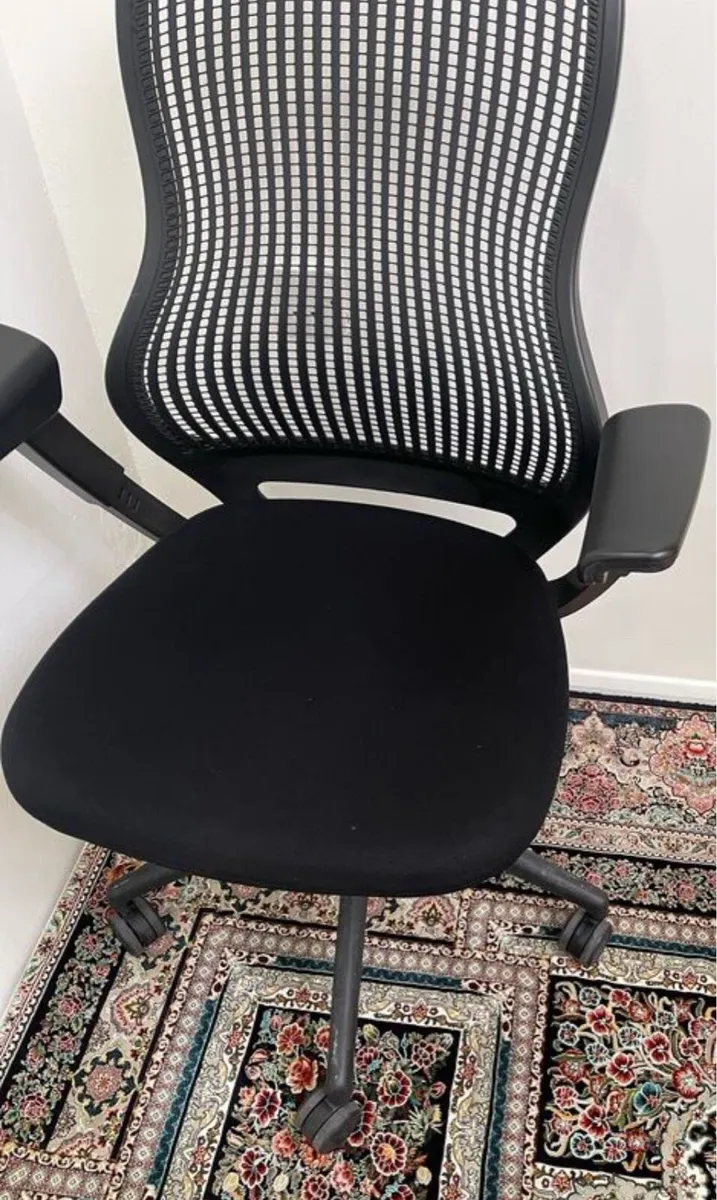 Knoll Regeneration Office Chair - Image 4
