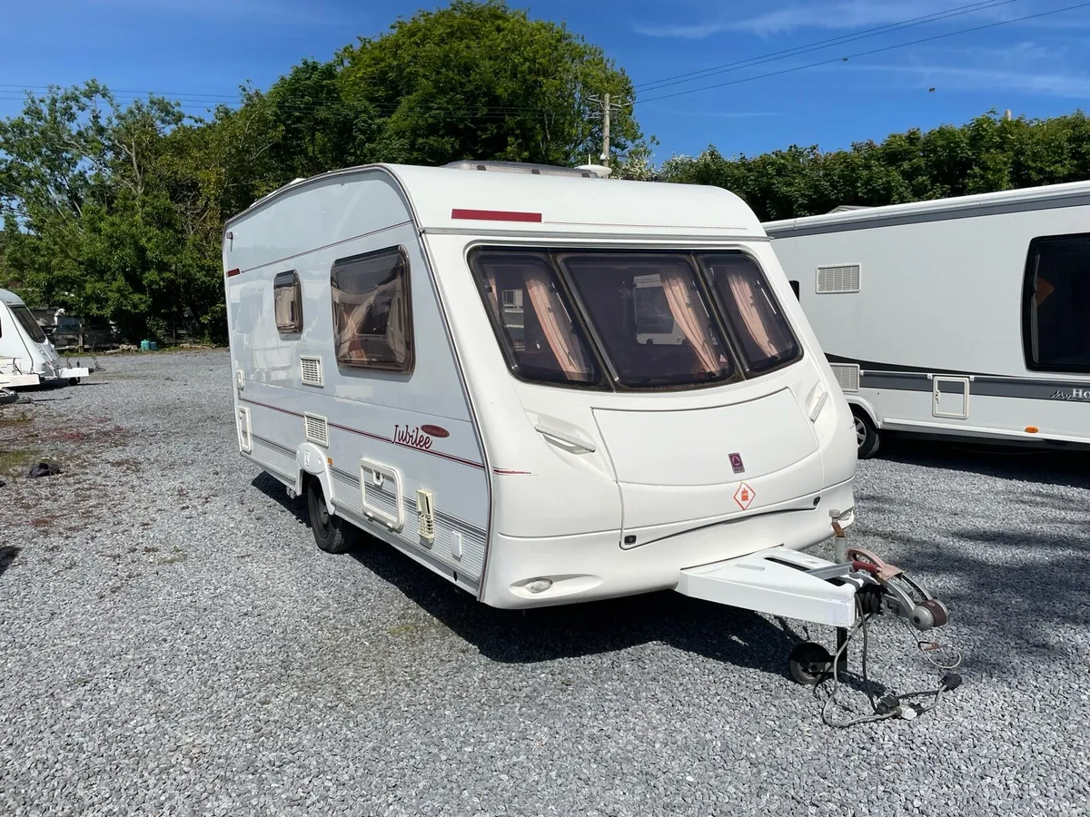 2 birth caravan show room condition - Image 2