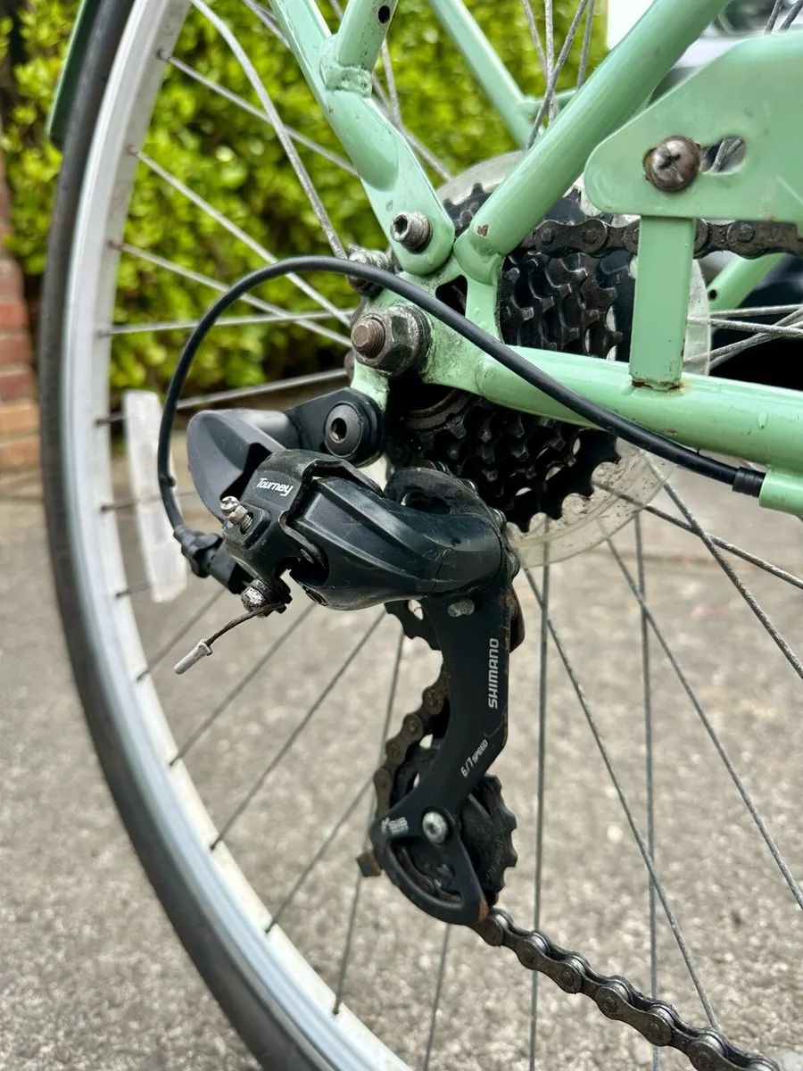 ladies city bike - Image 3