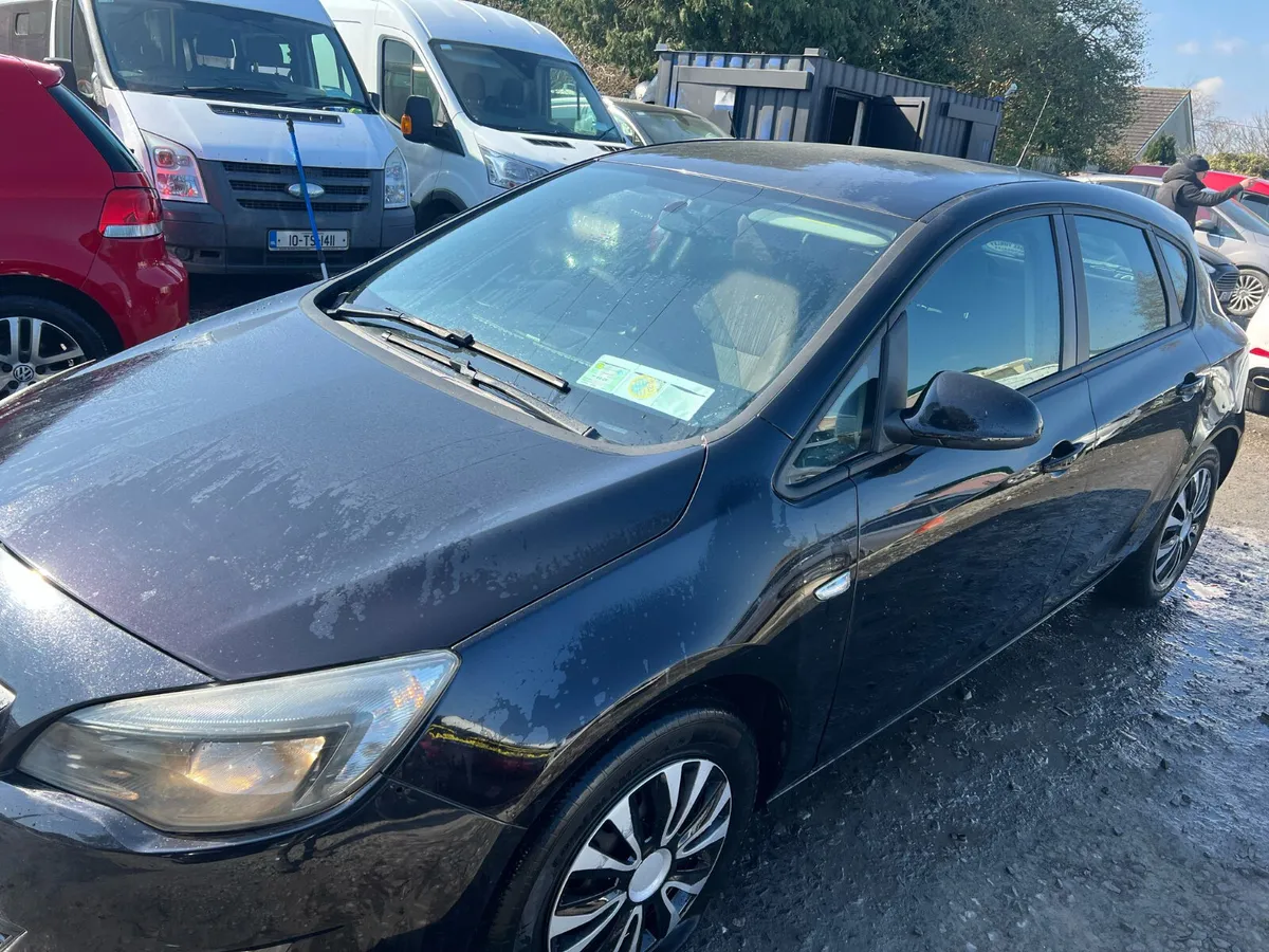 2010 Astra 1.7 Diesel Nct 02-26 - Image 2
