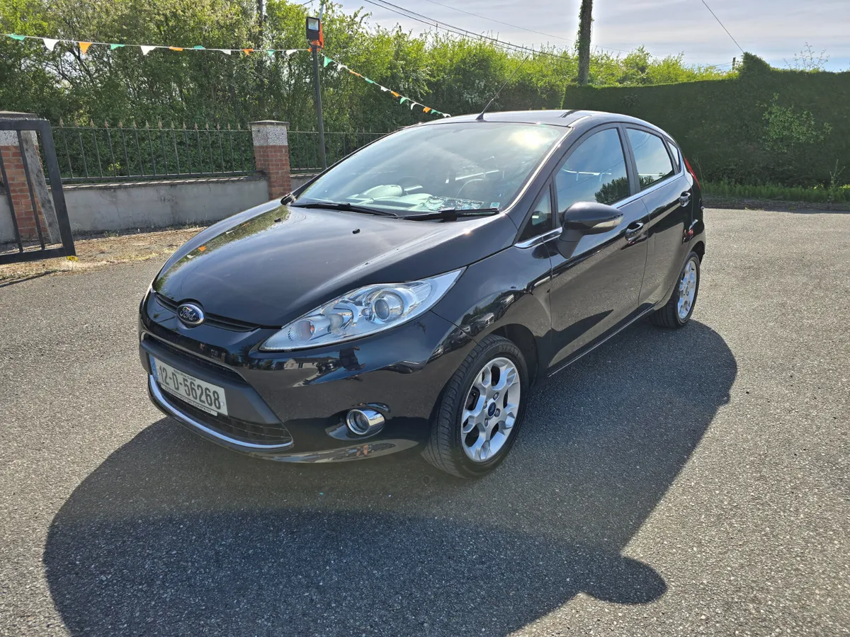 Ford Fiesta ZETEC ARGENTO 1.2 - Image 2