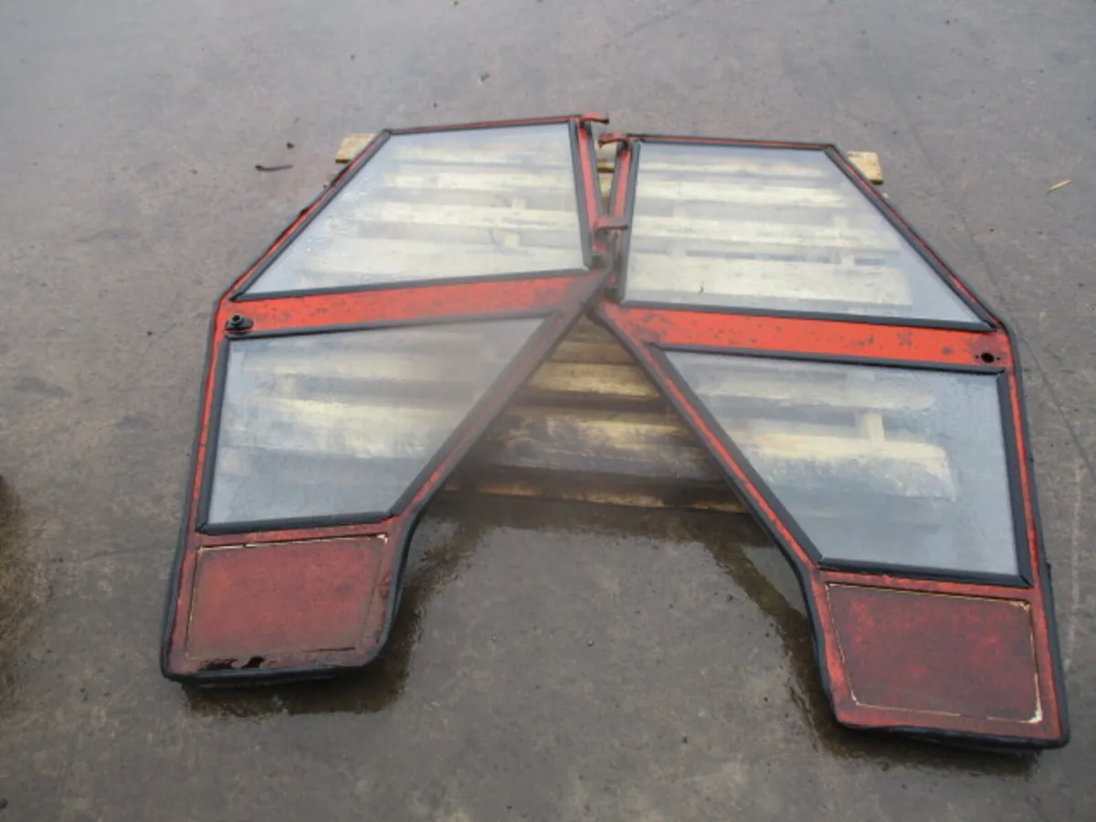 SHANKEY CAB DOORS FOR MF 265 275 290 - Image 1