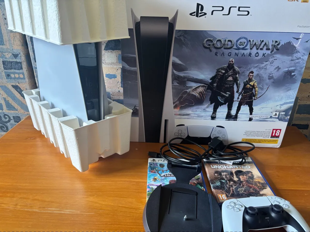 Playstation 5 - Image 2