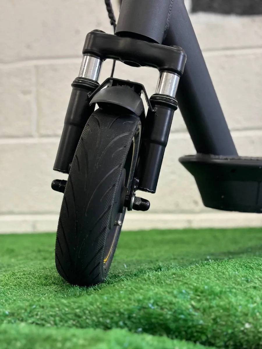 Electric Scooter - Aovo Pro ESMAX - Image 3