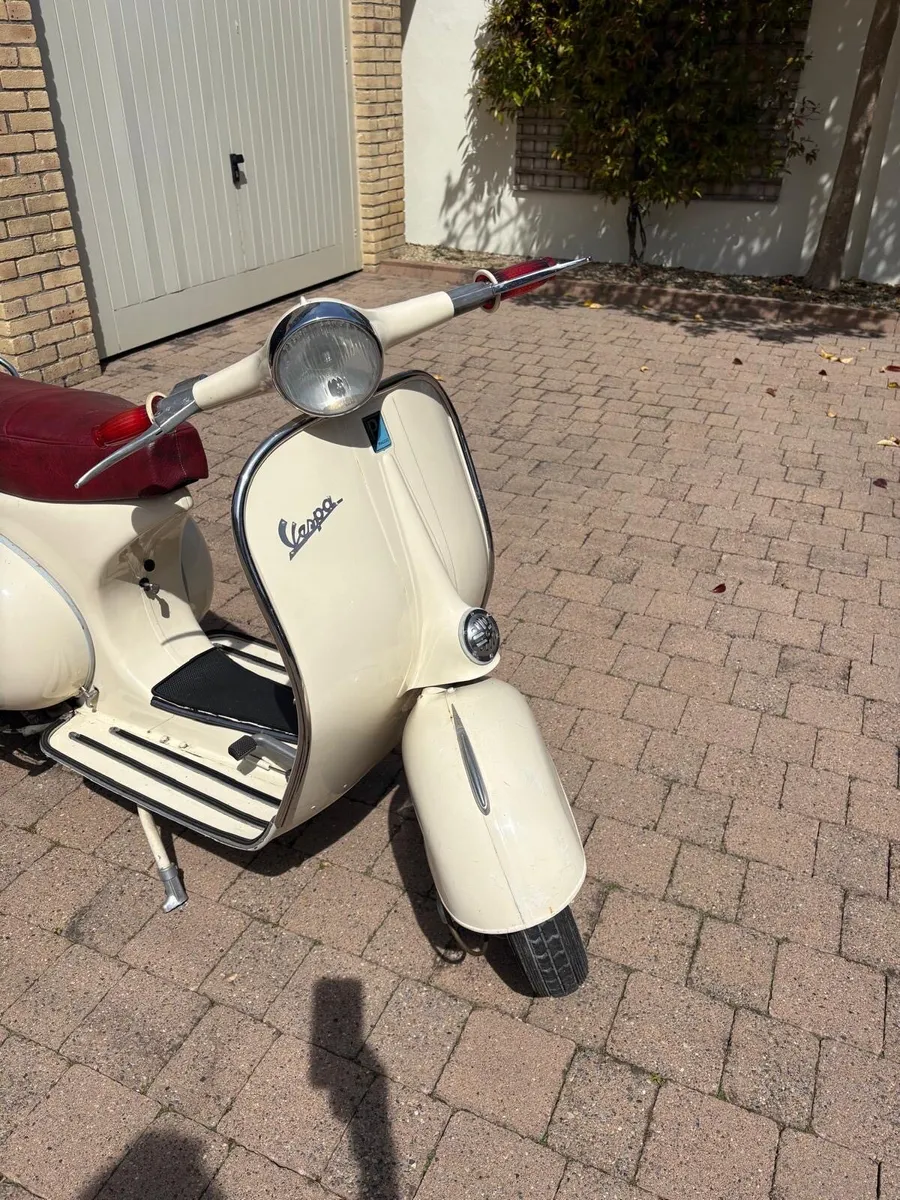 Vespa 125 1963 - Image 3