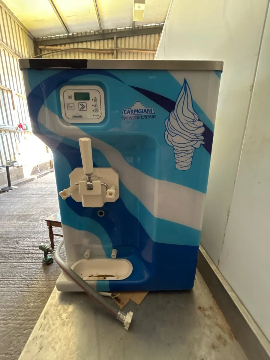 Ice Cream Machine - Image 1