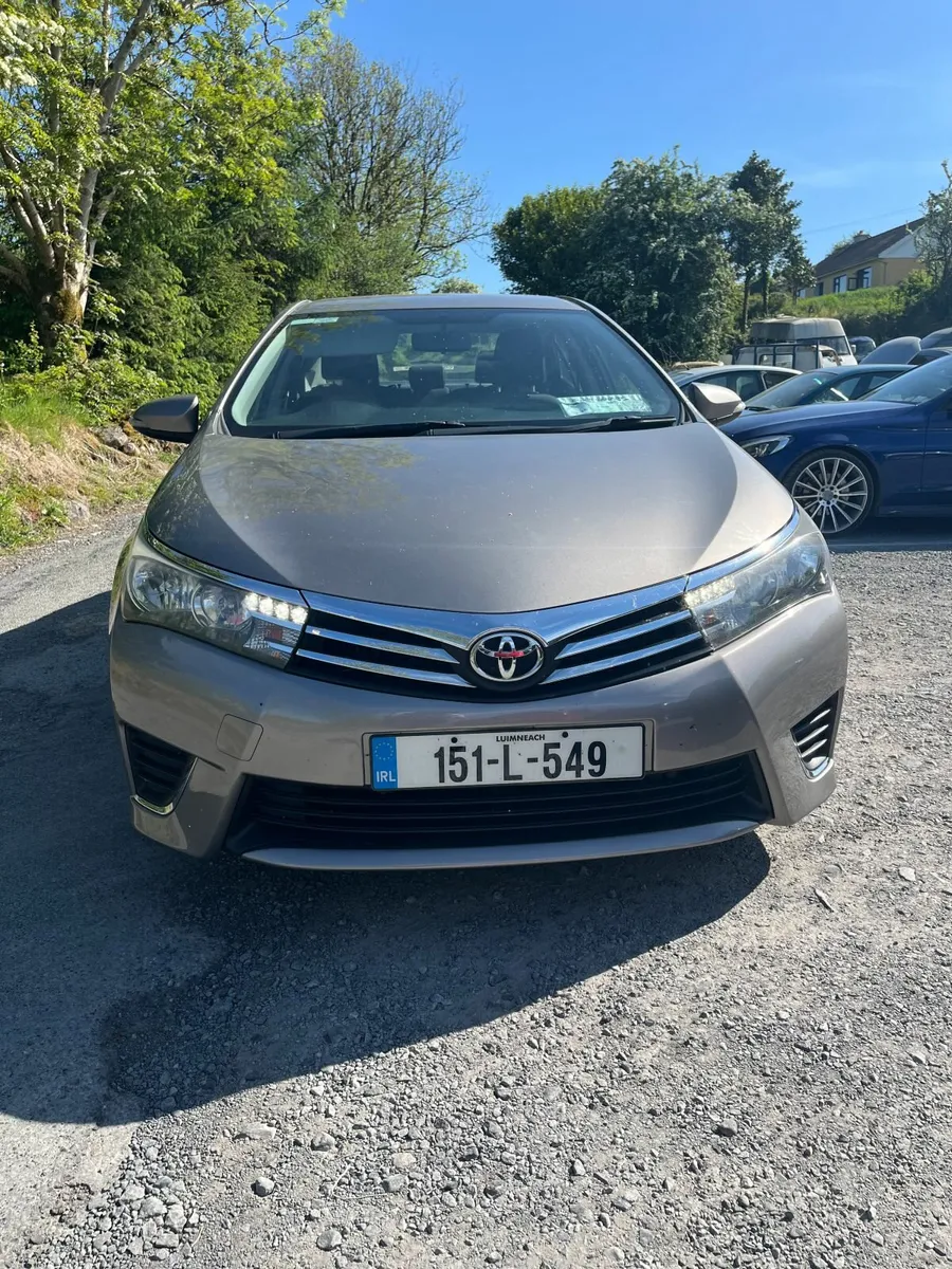 Toyota Corolla 2015 - Image 1