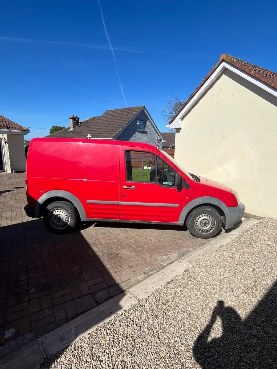 Ford Transit Connect - Image 4