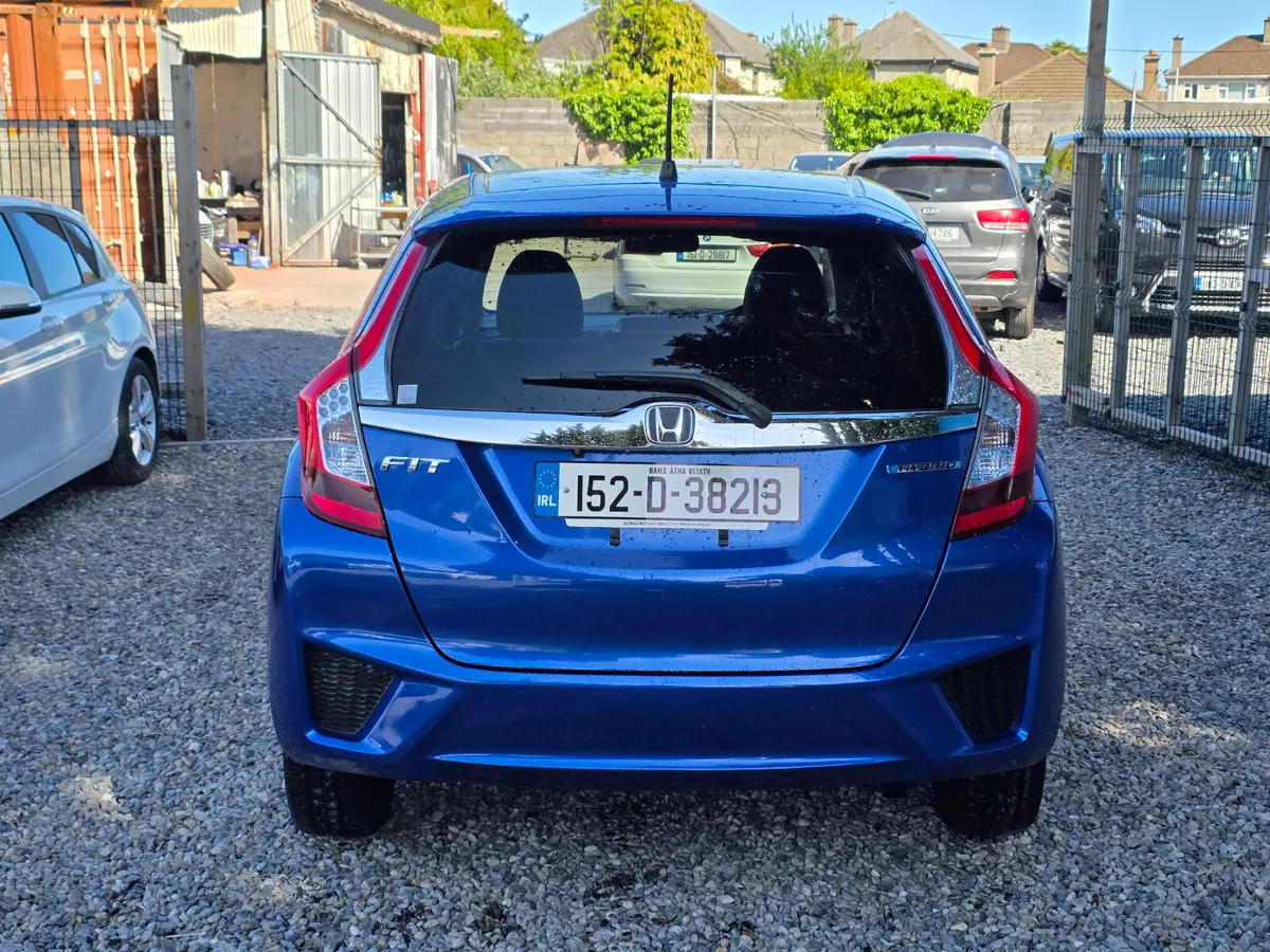 Honda fit 1.5L Hybrid L-package self-chargin - Image 3