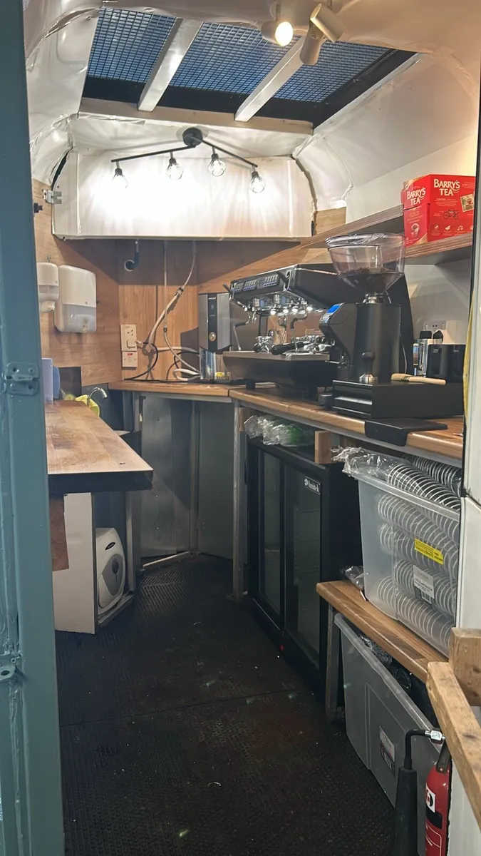 Coffee trailer - Image 4