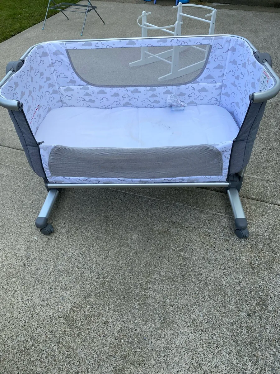 Baby Crib - Image 1