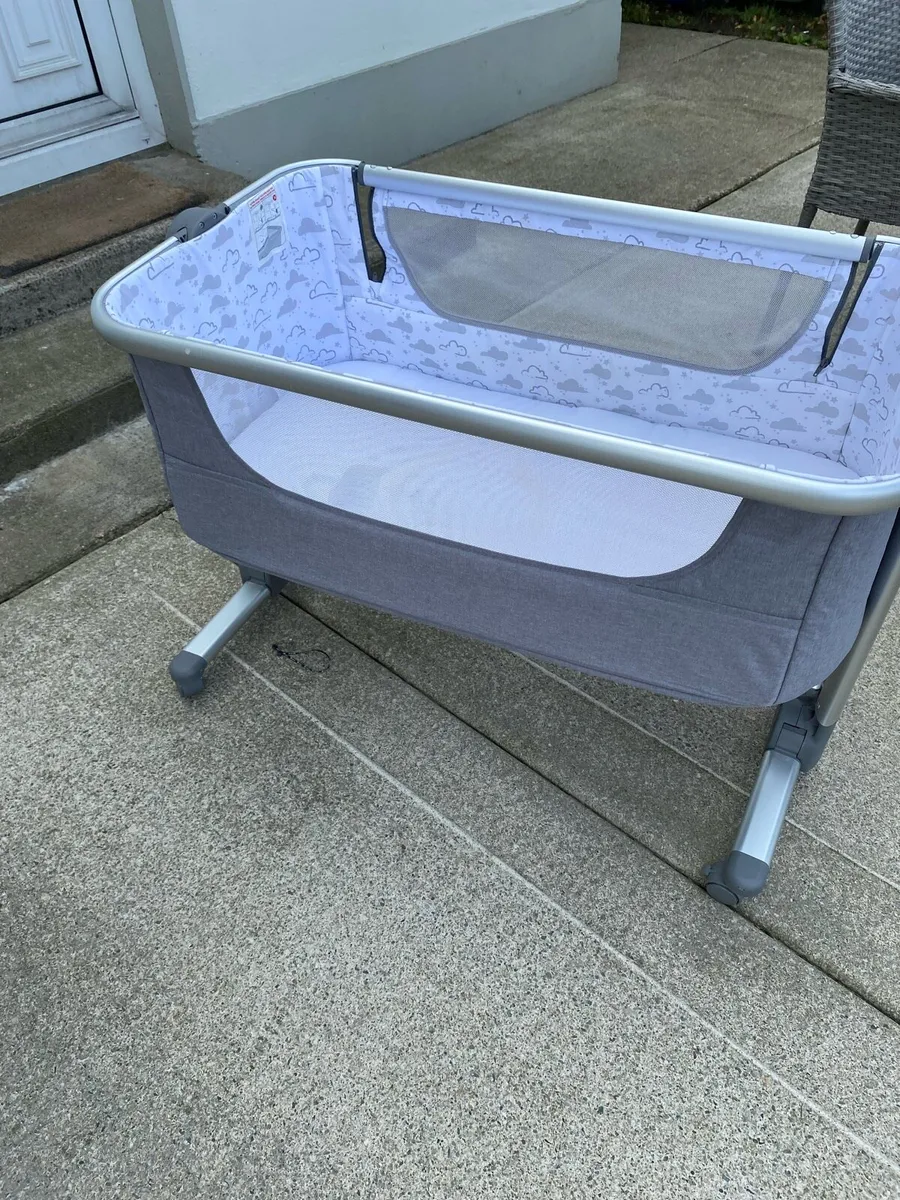 Baby Crib - Image 2