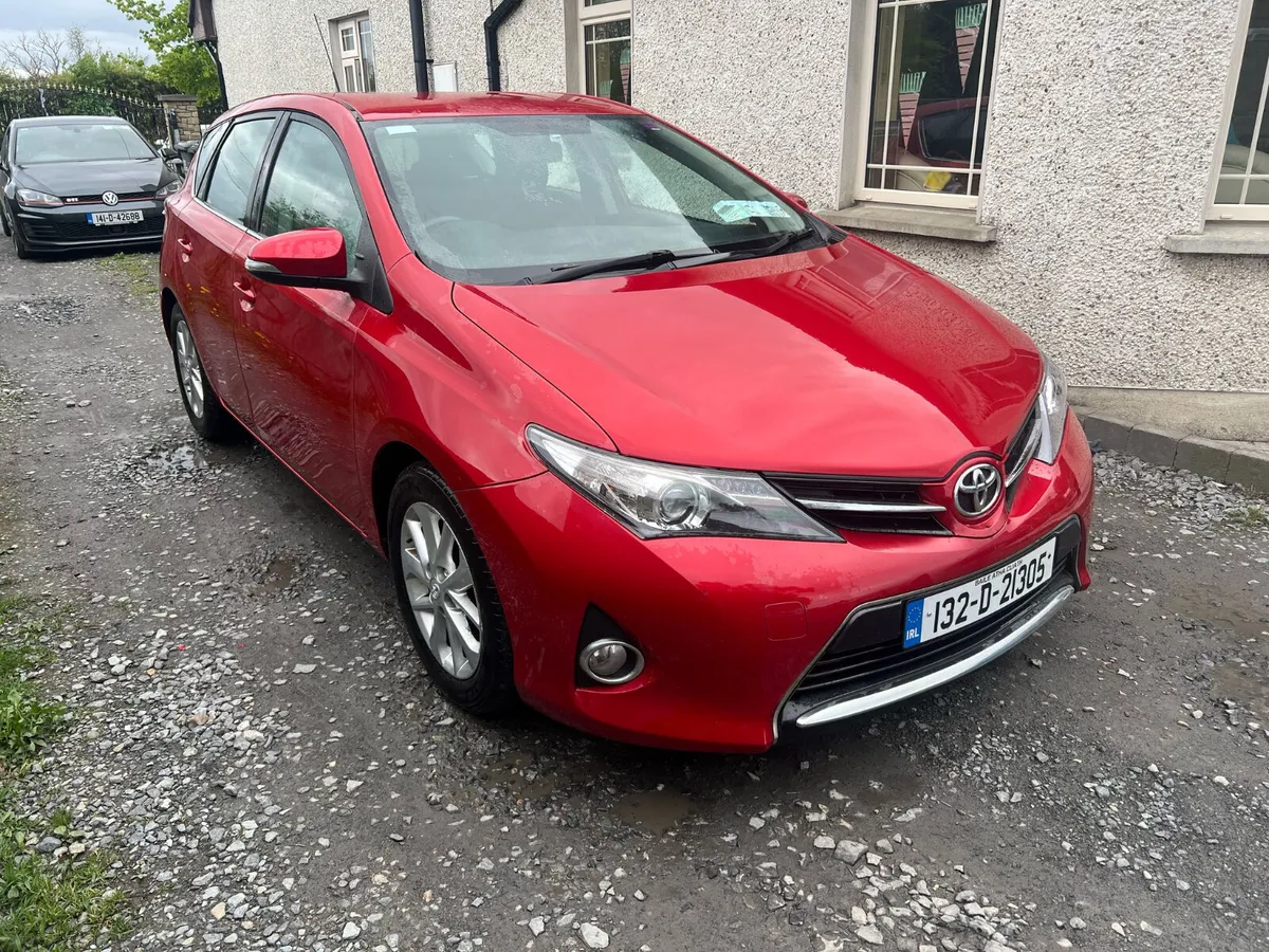 2013 Toyota Auris 1.4 D4D Nct and taxed - Image 1