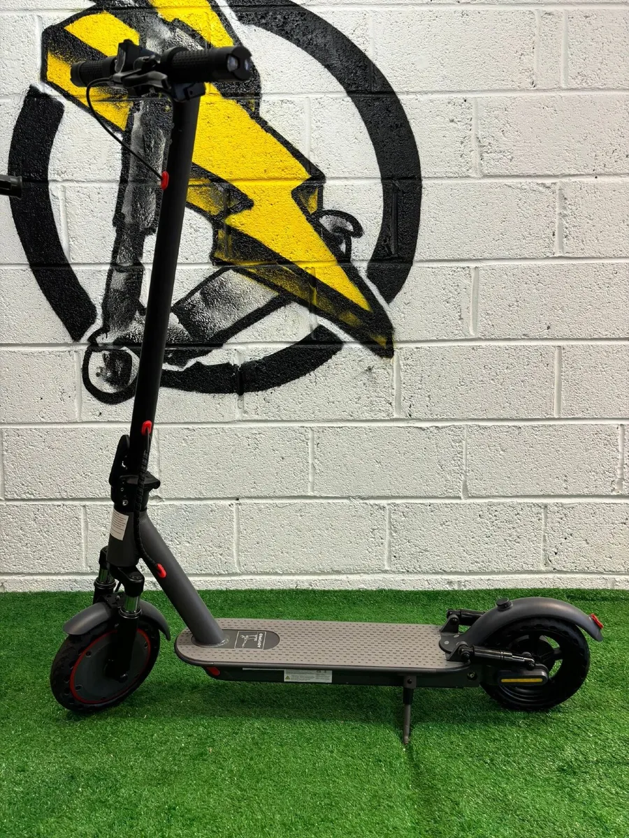 Electric Scooter - Aovo Pro AP07 - Image 1