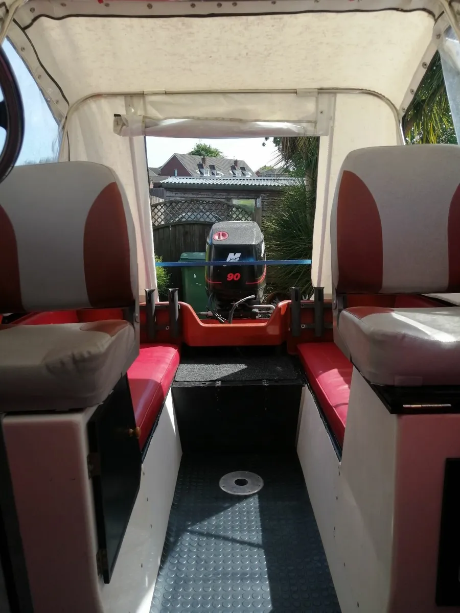 Boat - Image 4