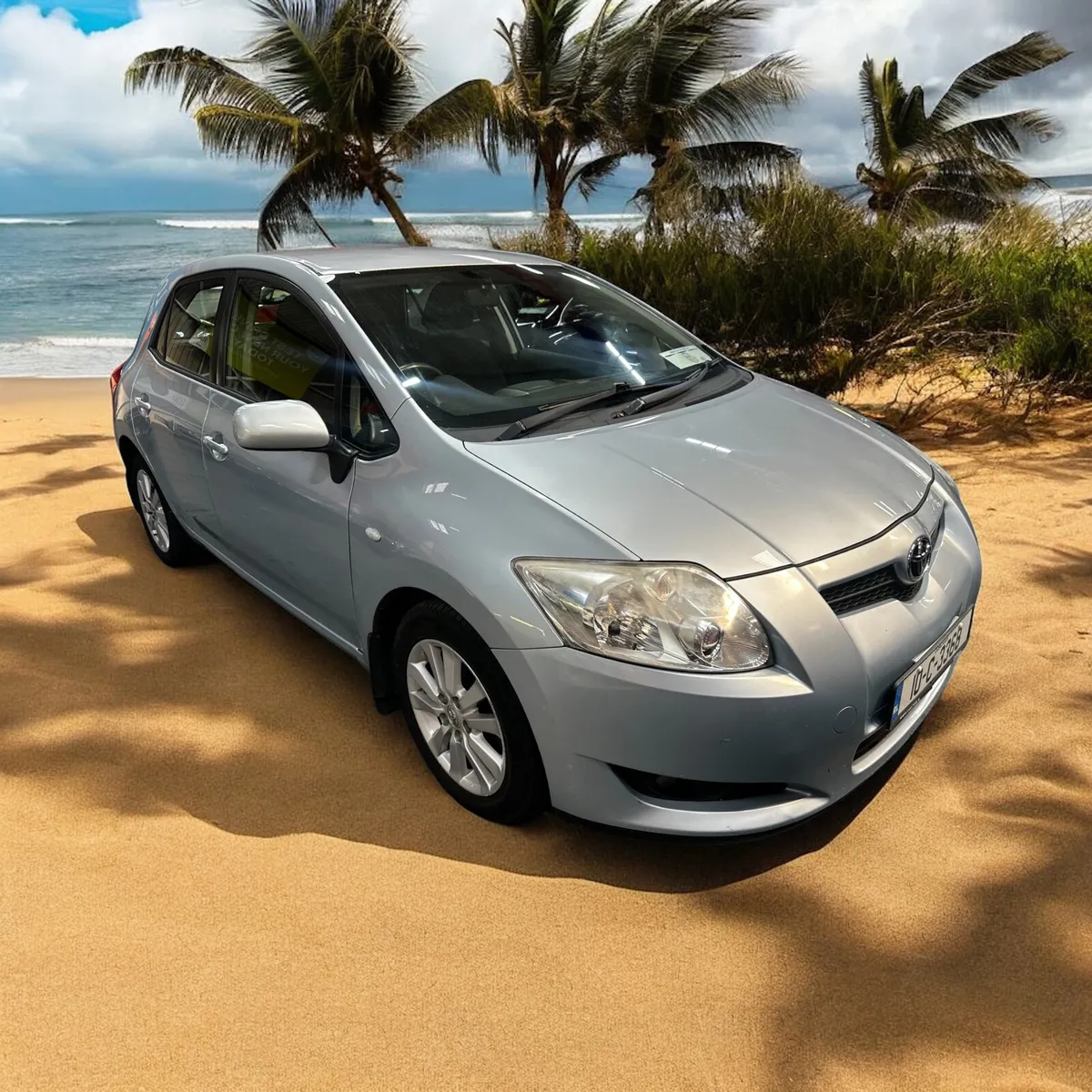 Toyota Auris 1.4 VVT-i Luna Petrol - Image 1