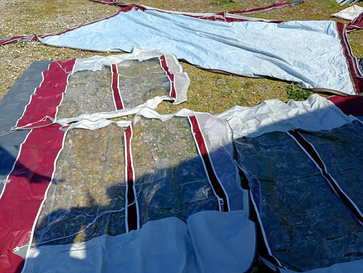 Caravan awning - Image 1