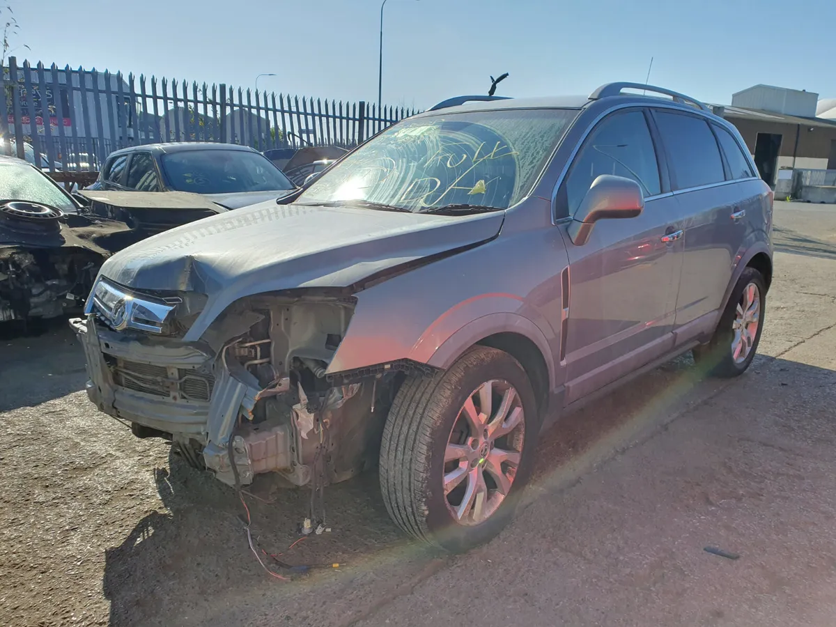 13 OPEL ANTARA  2.3  CDTI 4X4 AUTO	FOR BREAKING - Image 1