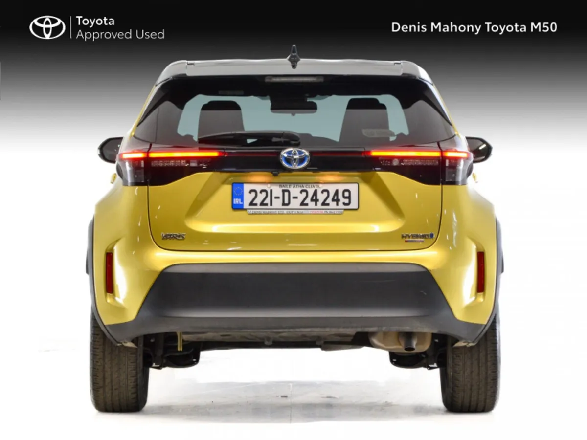 Toyota Yaris Cross Luna Sport Hybrid Auto - Image 4