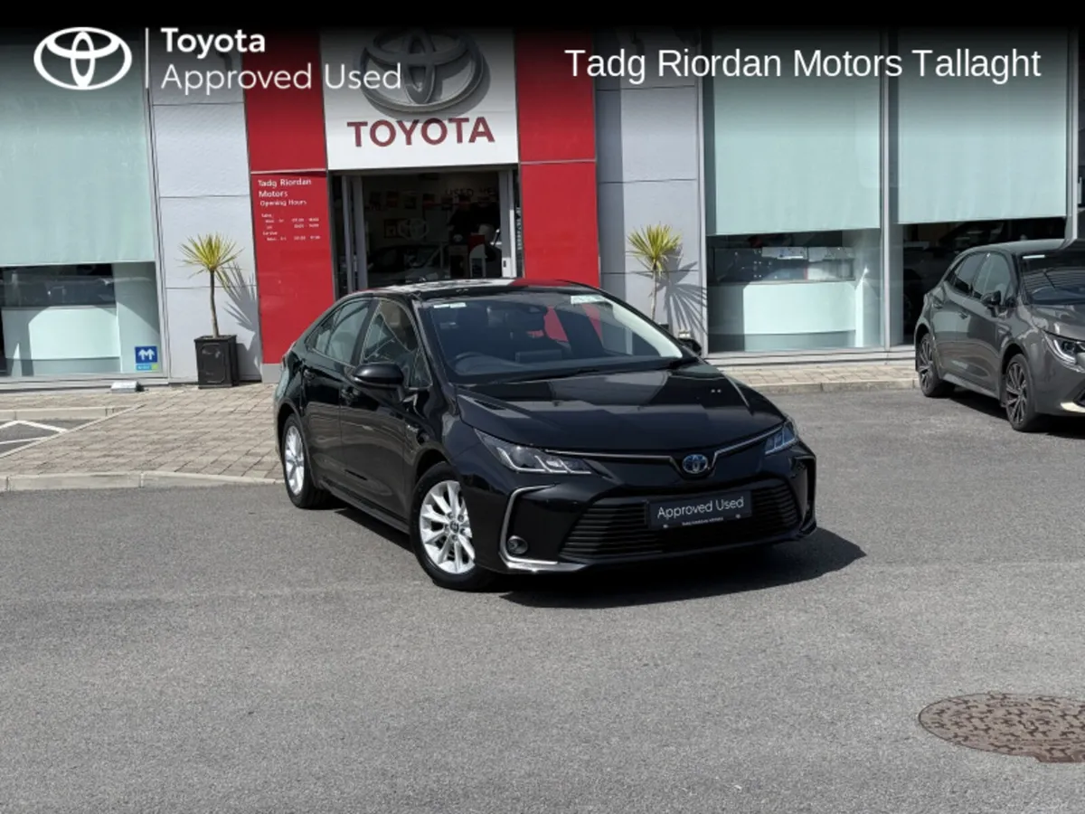 Toyota Corolla LUNA SALOON 4DR AUTO HYBRID - Image 1