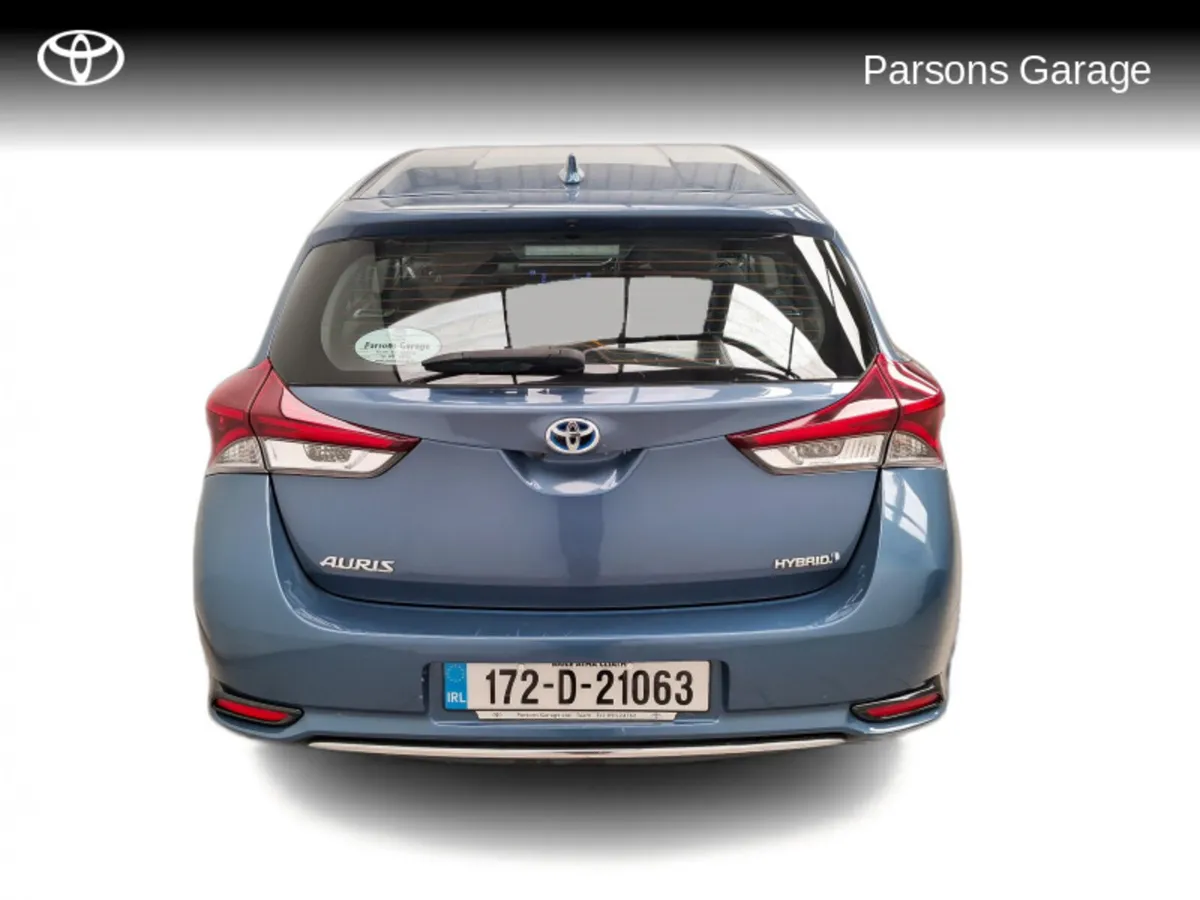 Toyota Auris AURIS HYBRID LUNA 5DR - Image 4