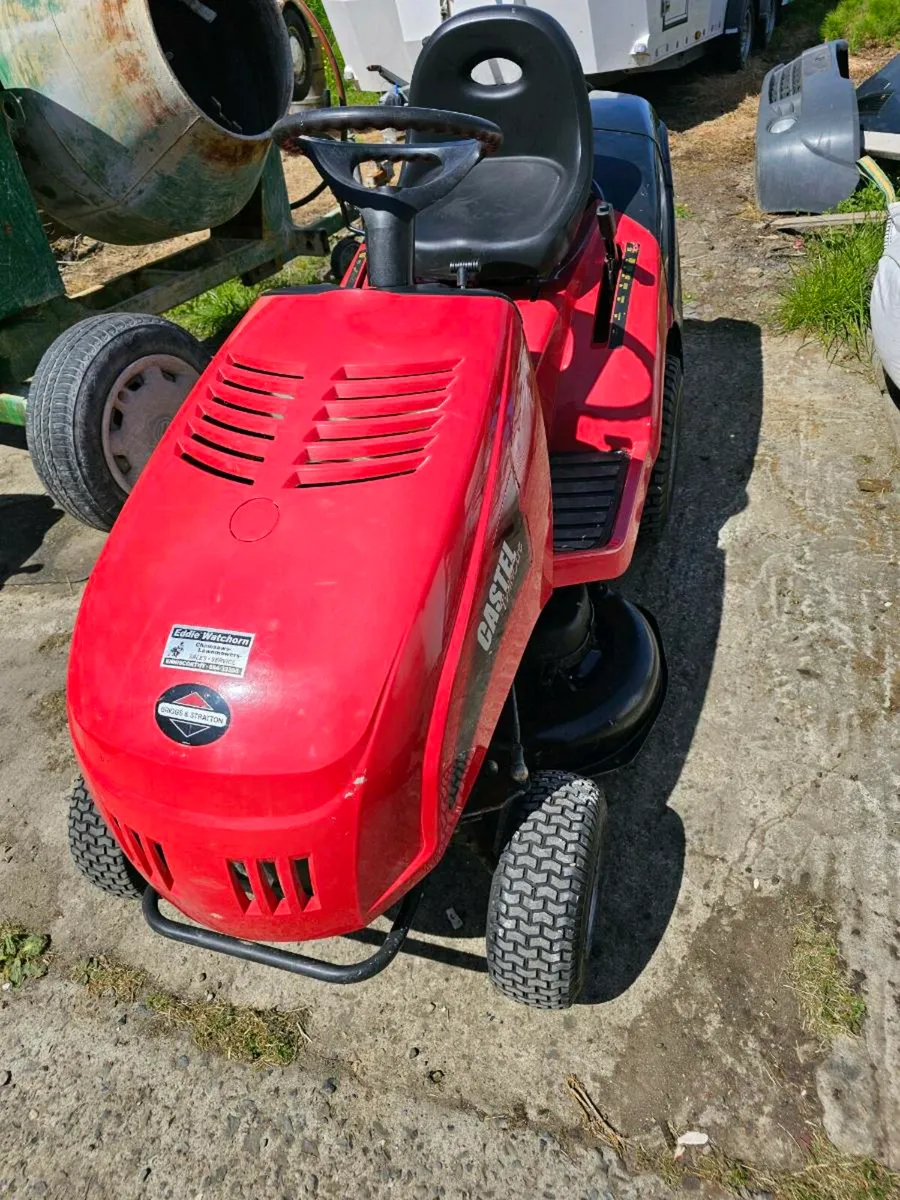 Ride on lawnmower - Image 3