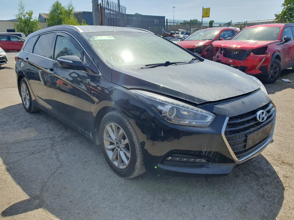 18 HYUNDAI I40  1.7 CRDI (D4FDH) FOR BREAKING - Image 1