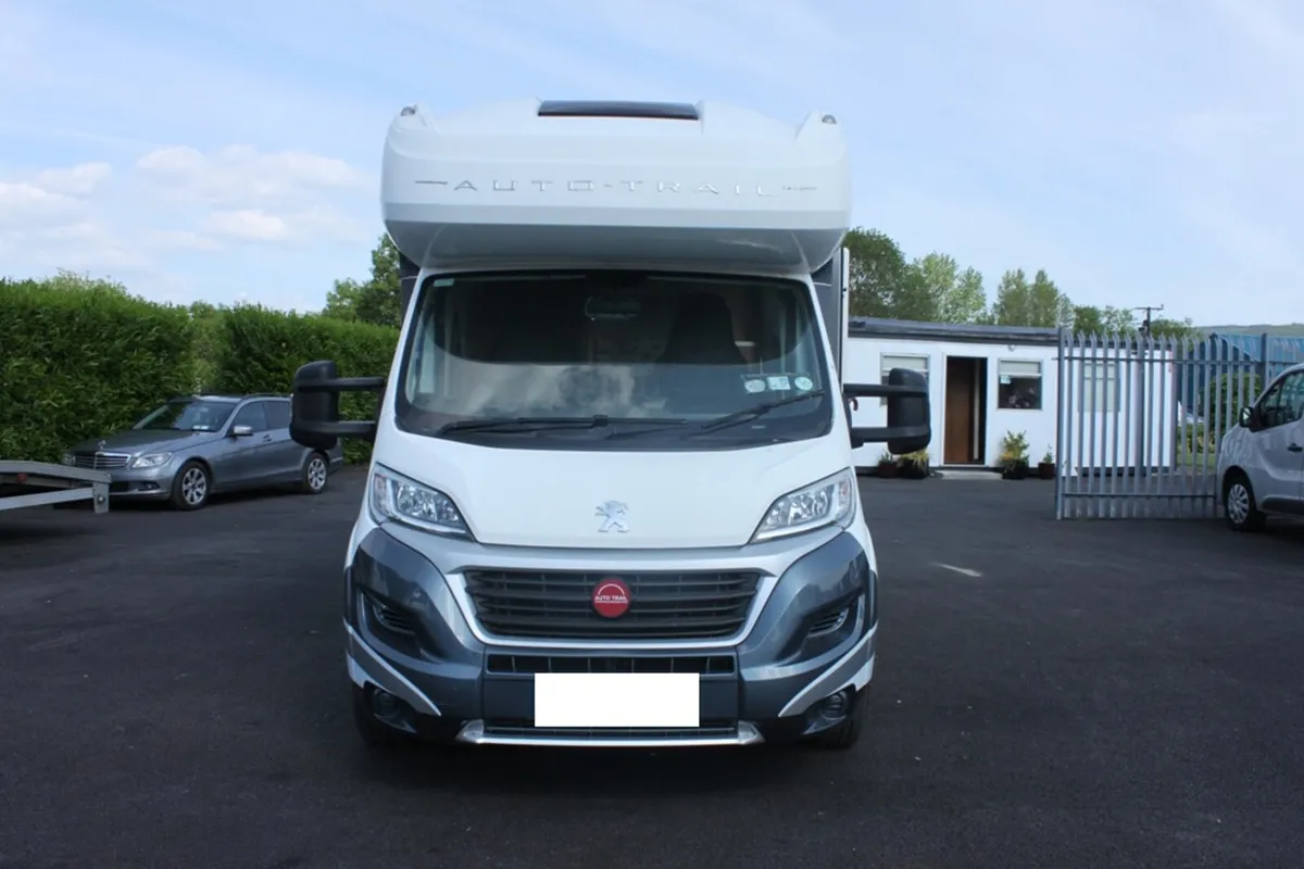 Peugeot Boxer Motorhome,  2015 - Image 1