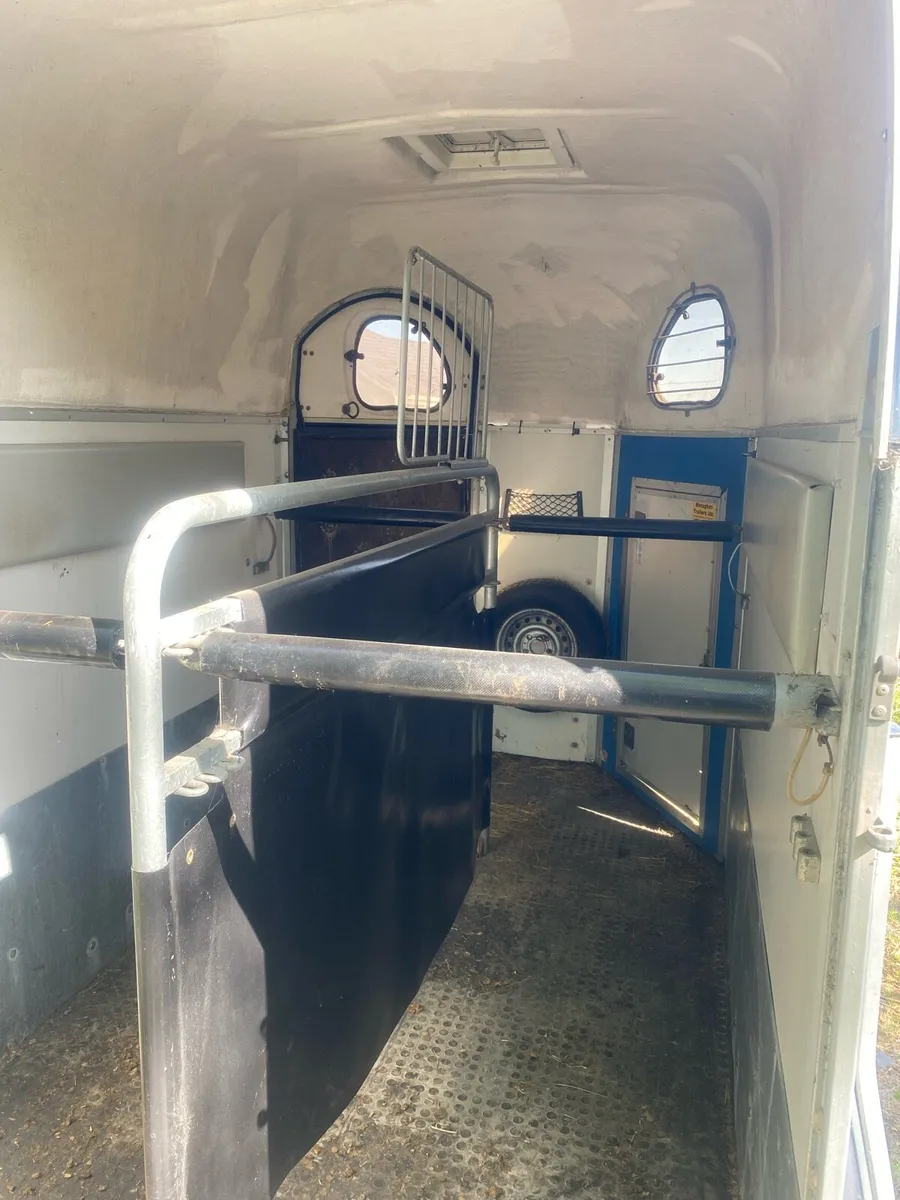 Cheval liberte horsebox - Image 4