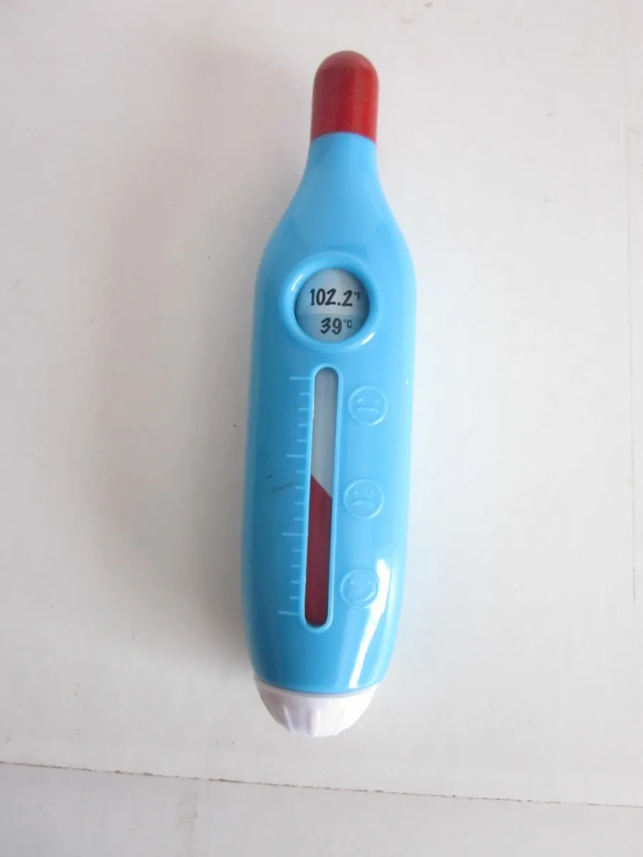Melissa & Doug Pet Vet Replacement Thermometer - Image 4