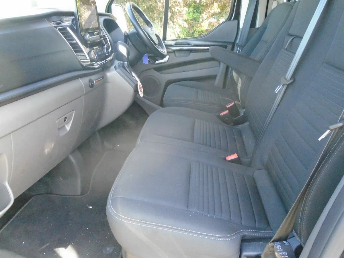 2022 Ford Transit Custom LIMITED LWB AUTOMATIC. - Image 4