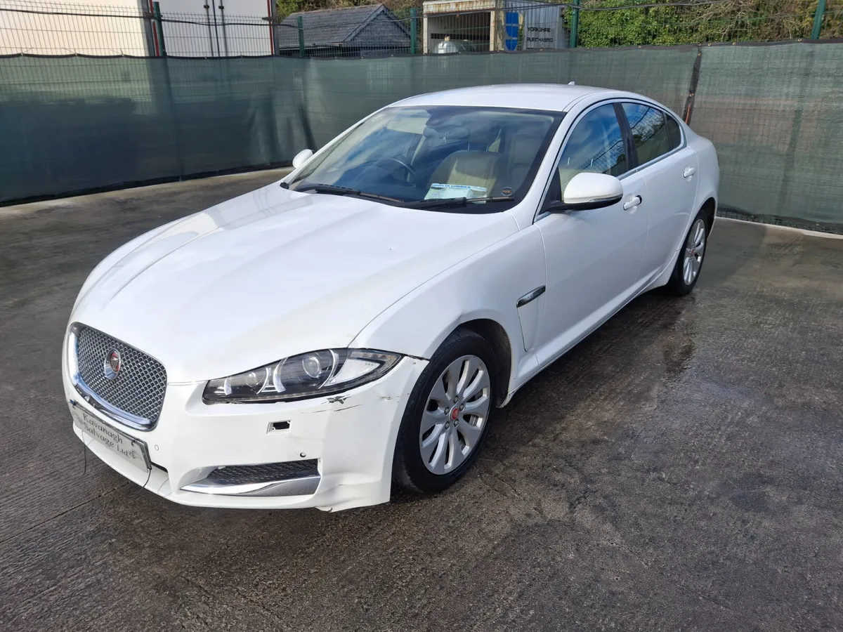 2015 Jaguar XF 2.2 Diesel Automatic. Drive home - Image 2