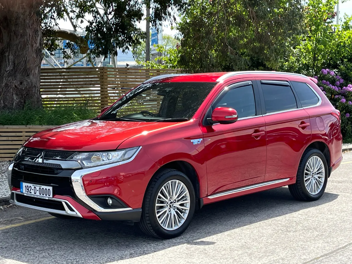 2019 MITSUBISHI OUTLANDER 2.4 DYNAMIC SAFETY 4WD - Image 3