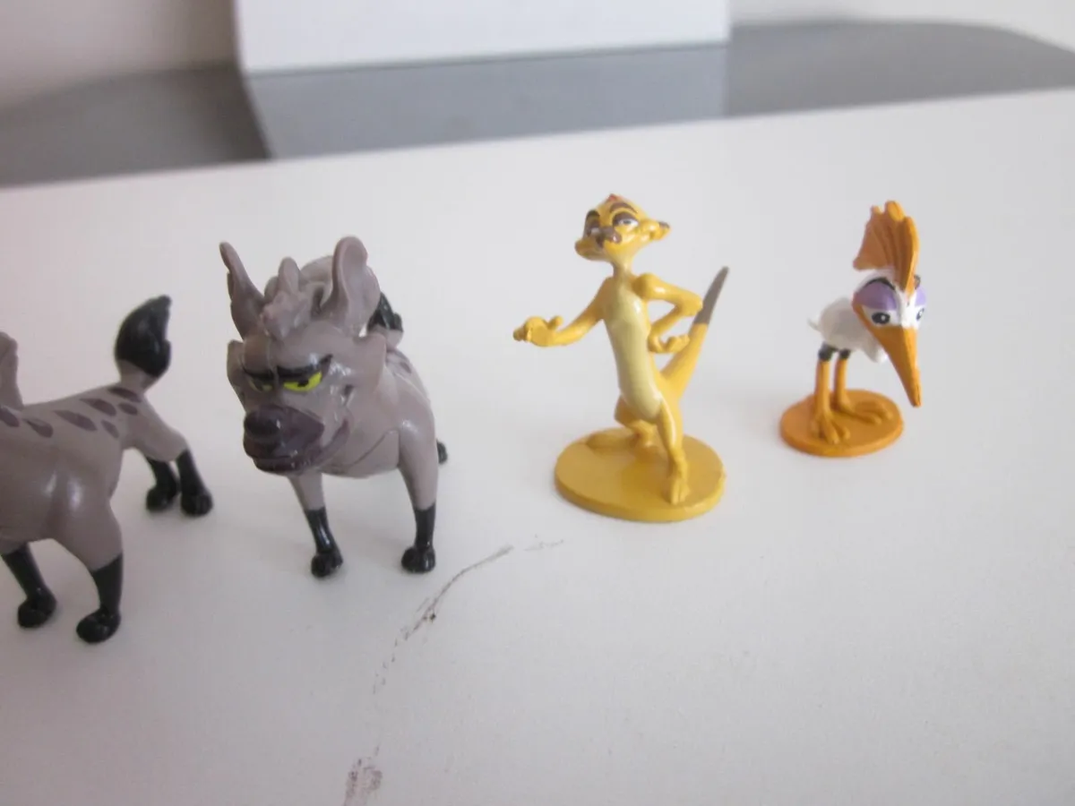 The Lion King Guard Figures  Toy Playset 1.5" - Image 3
