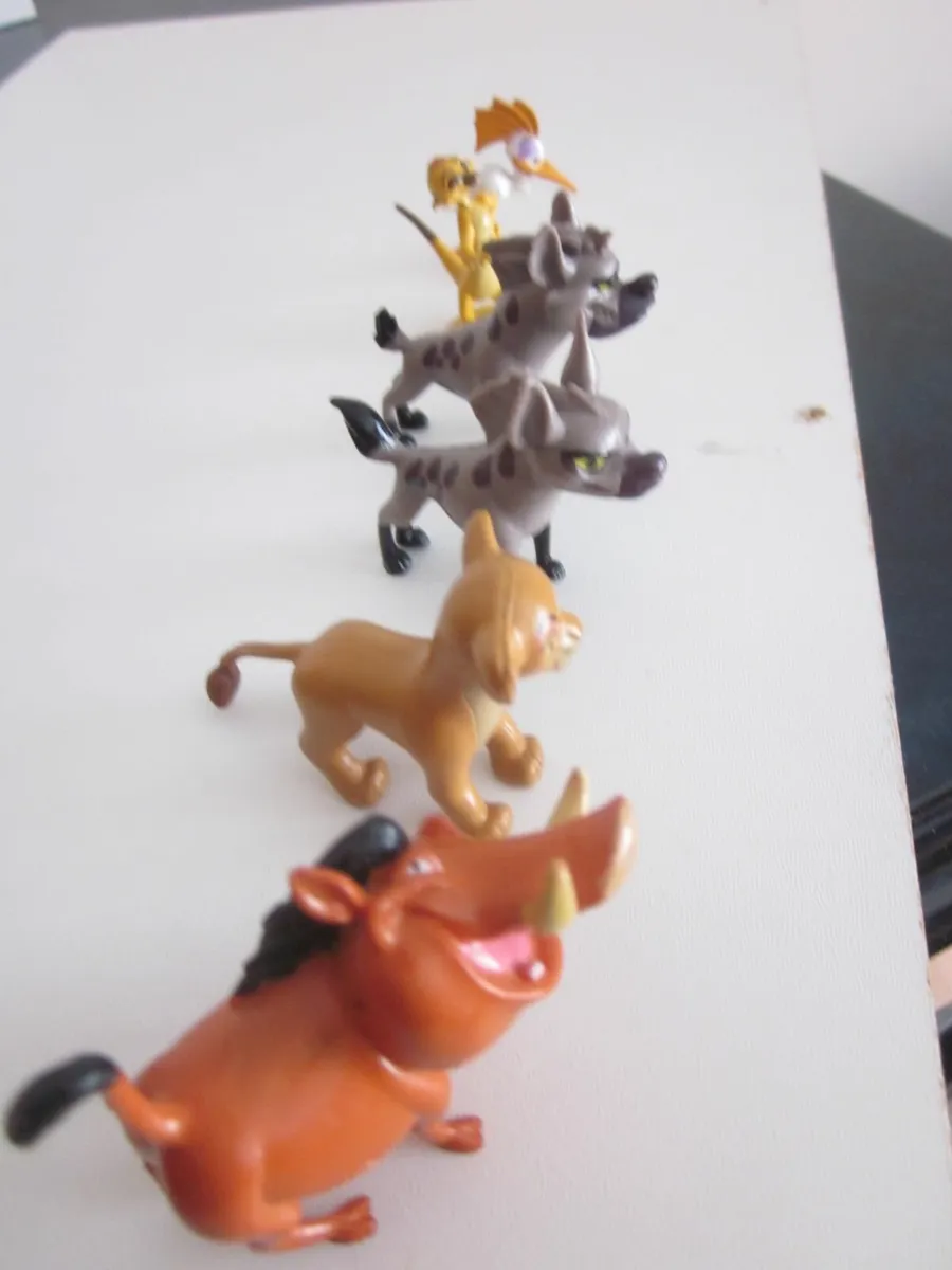 The Lion King Guard Figures  Toy Playset 1.5" - Image 4