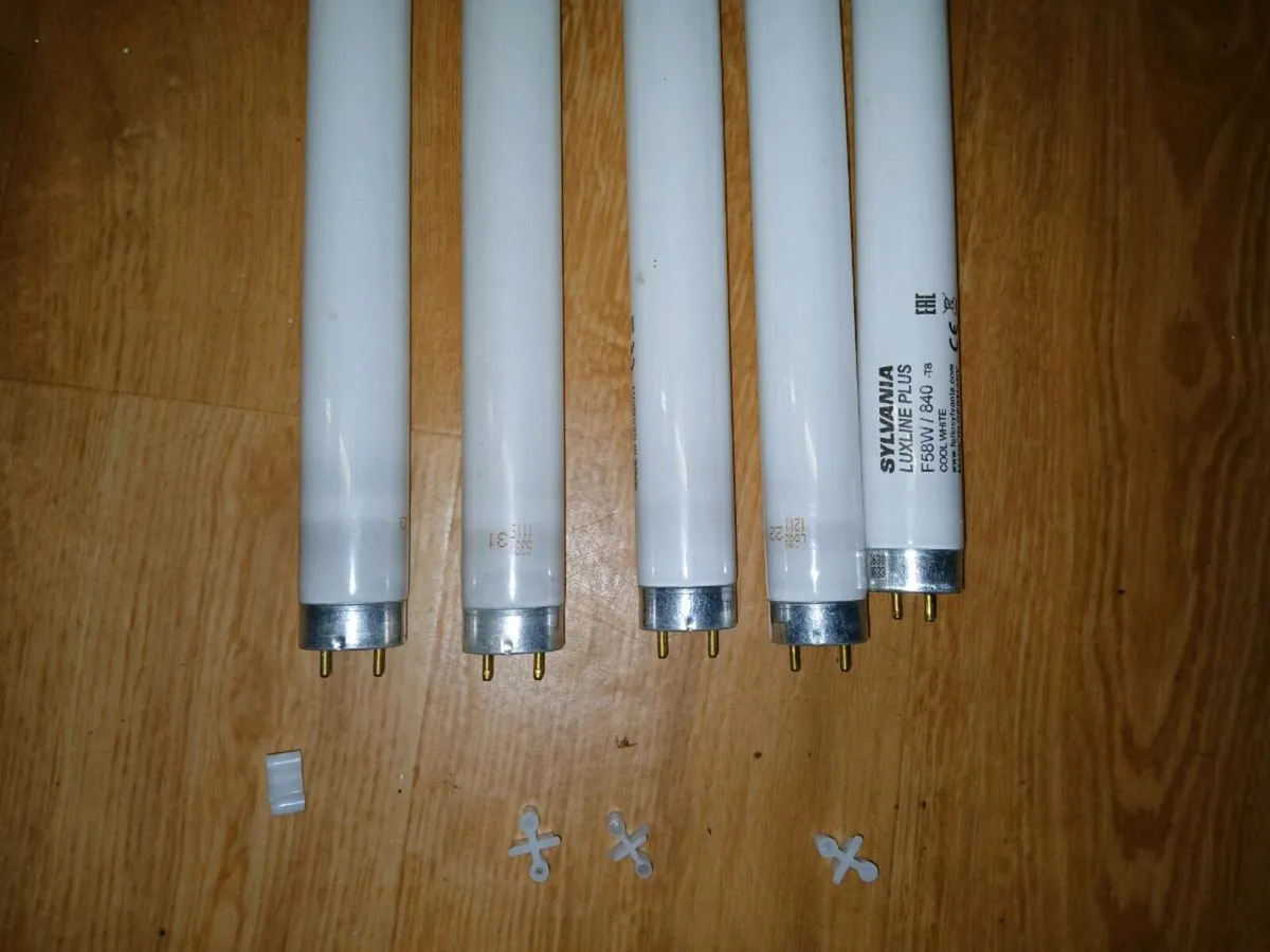 6 working light tubes, only 50 cent each ! - Image 2