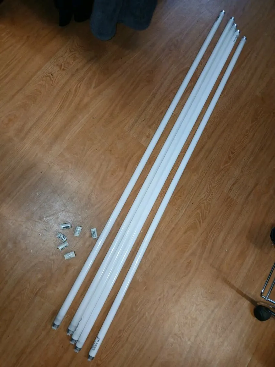 6 working light tubes, only 50 cent each ! - Image 3