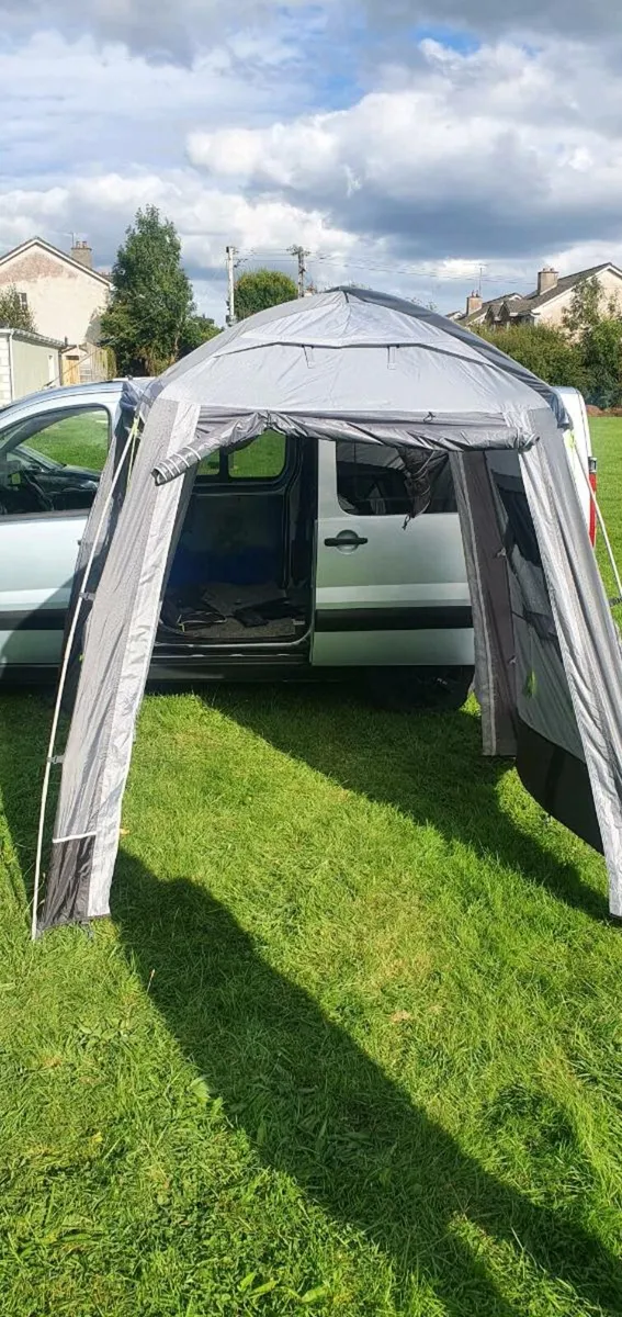 9 seater /Weekender Camper - Image 4