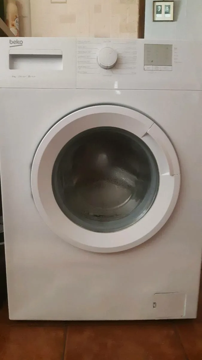 Washing machine.