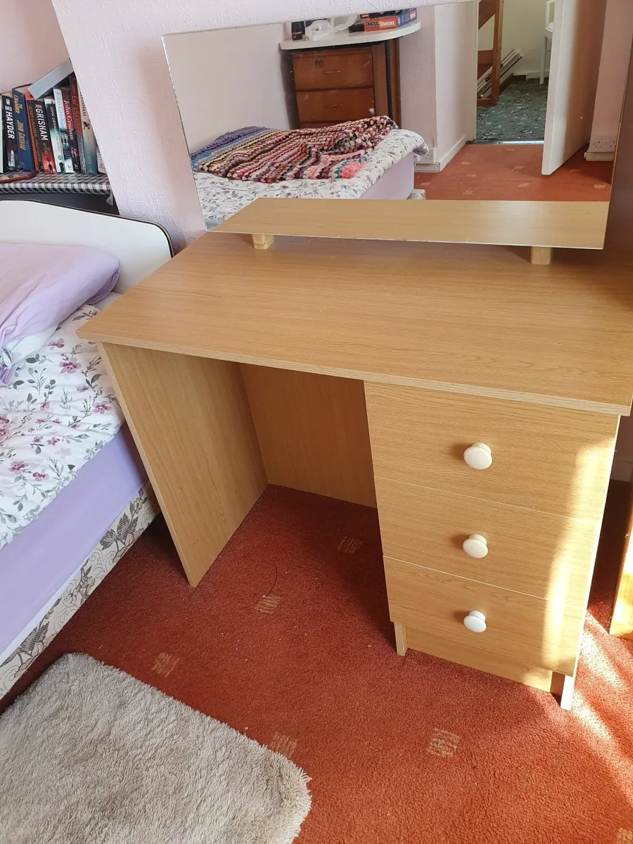 Dressing table - Image 3