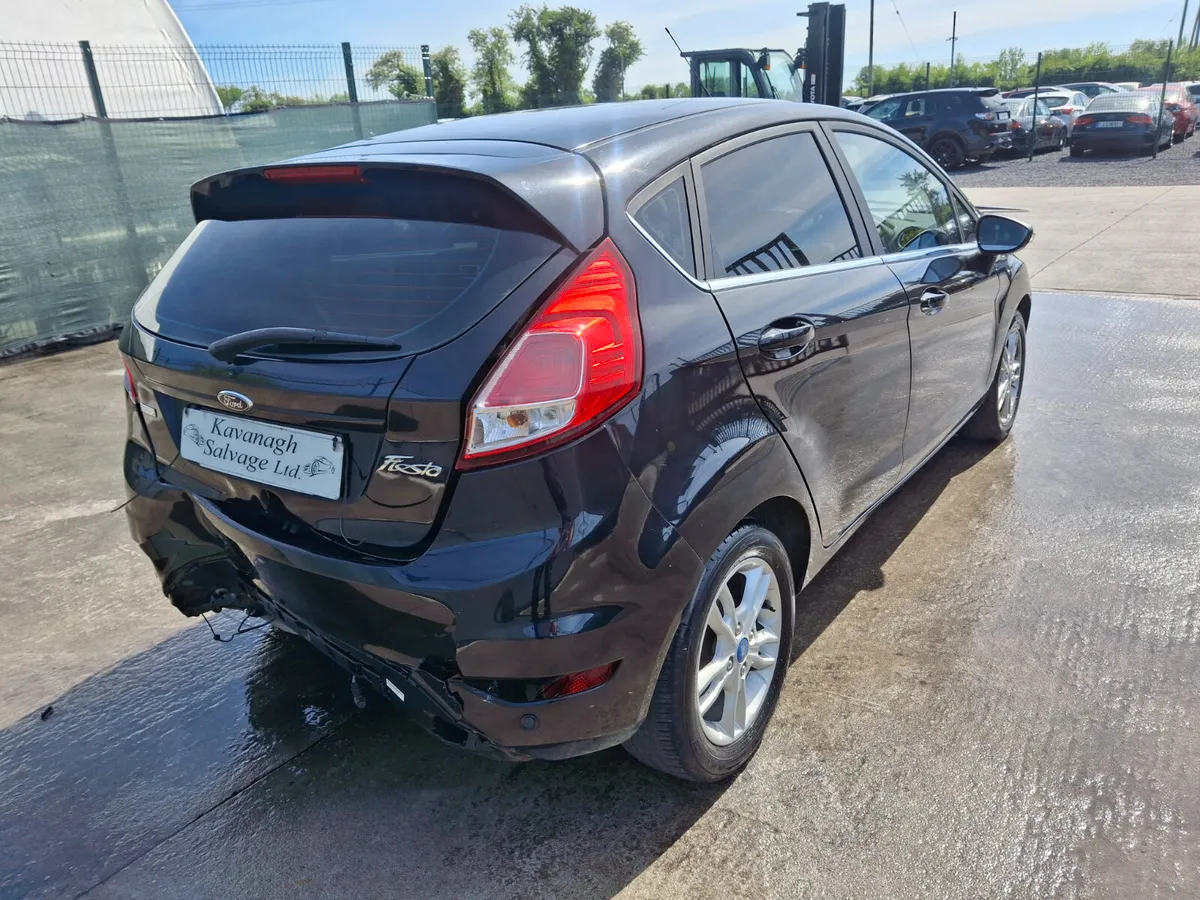 2016 Ford Fiesta  1.0 Petrol - Image 4