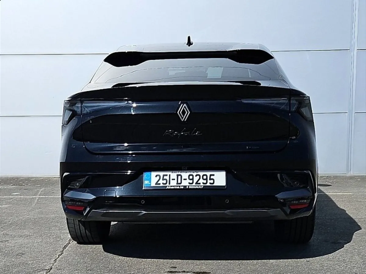 Renault Rafale E-tech Hybrid 200 Auto Esprit Alpi - Image 4