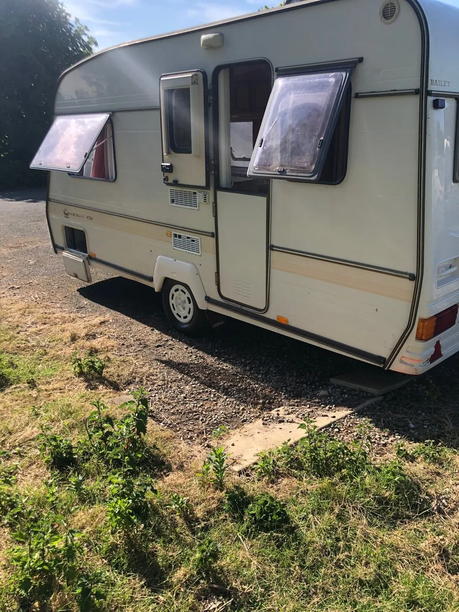 Caravan - Image 3
