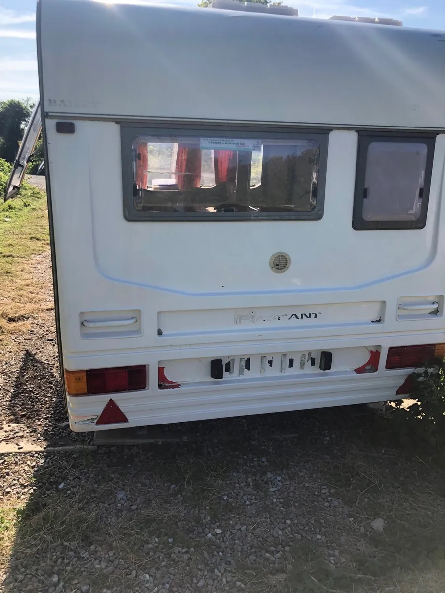 Caravan - Image 4