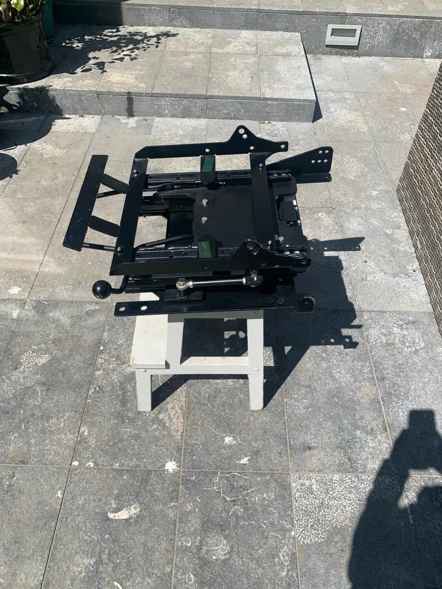 Swivel Seat for Volkswagen ID.4 - Image 2