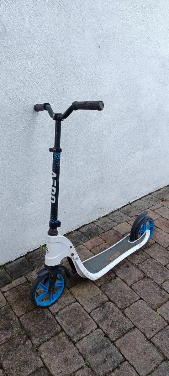 Scooter Aero - Image 2