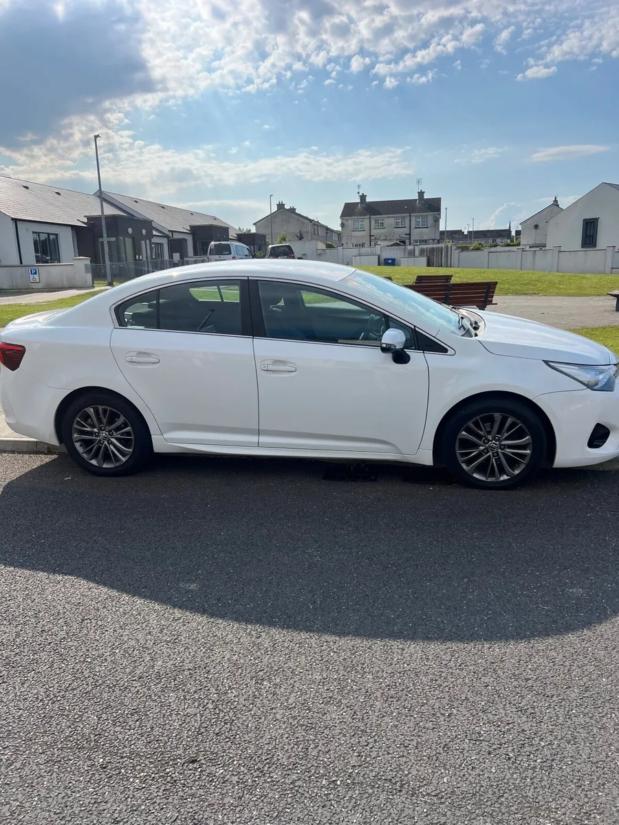 Toyota Avensis 2016 - Image 4